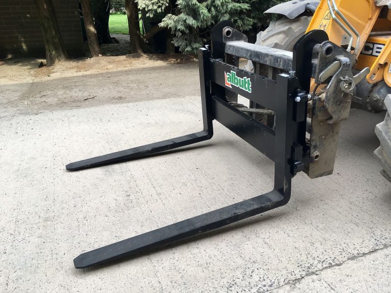 ITA Pallet Fork Carriage with Forks | Albutt Attachments